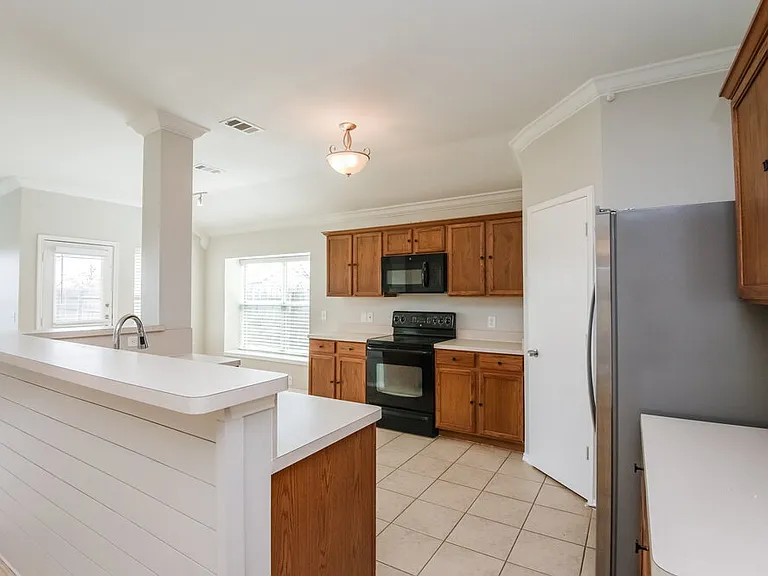 4521 Napa Valley Dr — Photo 7