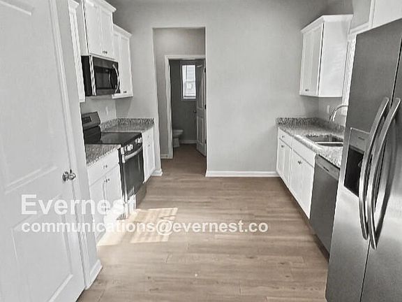 3rd image of 312 Bertha Honey Stewart Dr