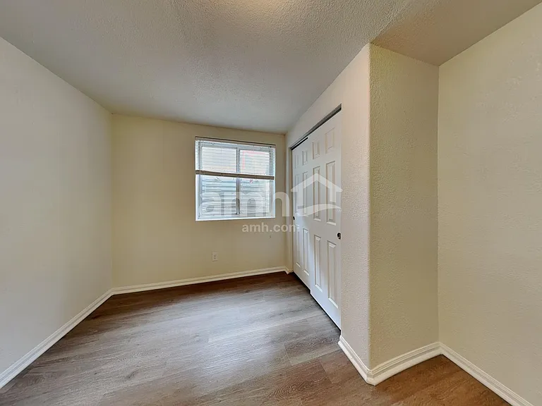 8433 Golden Eye Dr — Photo 12