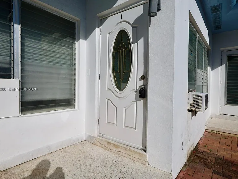 800 83rd St #2 — Photo 9