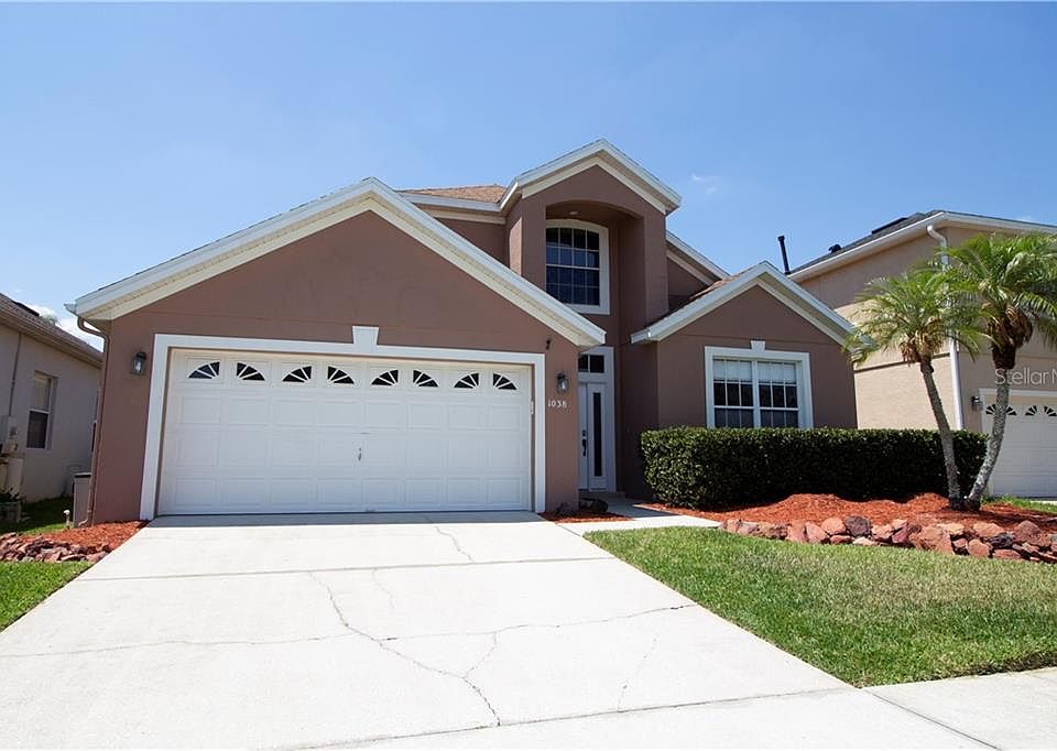 1st image of 1038 Royal Saint George Dr
