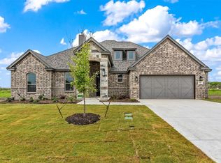 511 Windchase Dr, Haslet, TX 76052