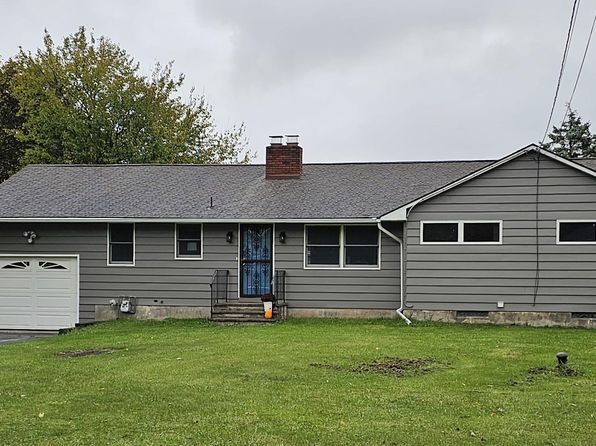 302 Palmer Dr