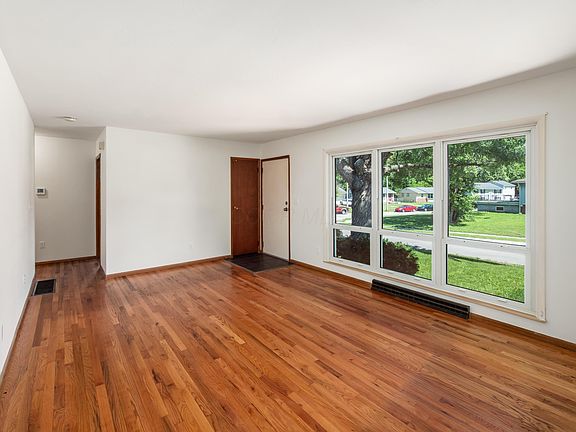 5th image of 224 Connolly St