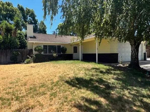 1120 Wembley Way, Manteca, CA 95336