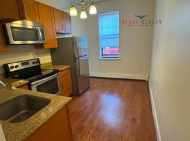 14-32 College Point Blvd, College Pt, NY