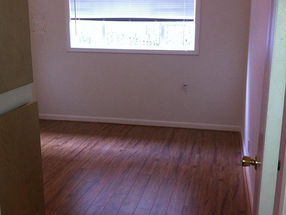 5th image of 1308 SE 41st Ave APT B