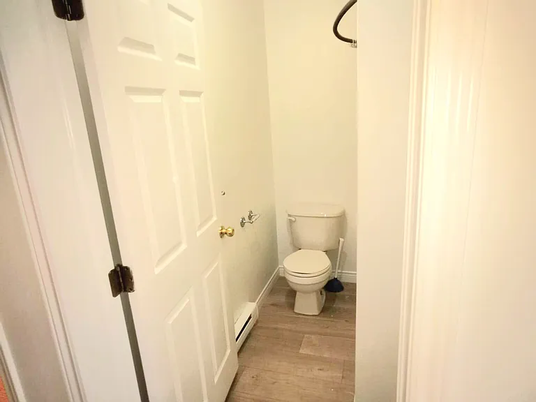 314 Princess St — Photo 10