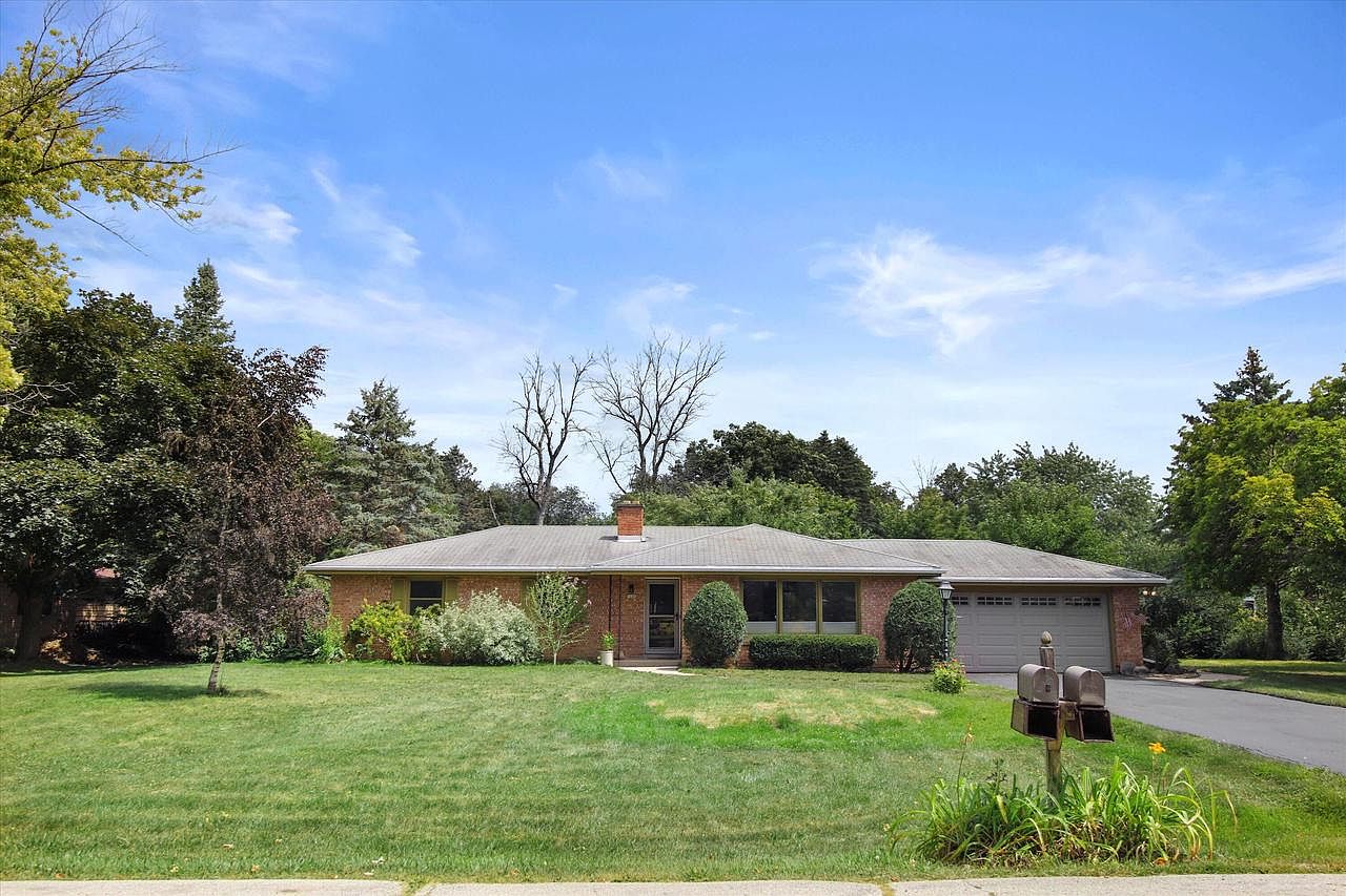 5646 South Monaco PLACE, Muskego, WI 53130 MLS 1849382 Zillow