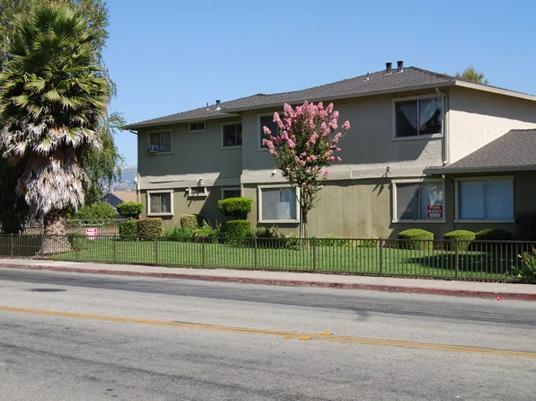 6964 Church St, Gilroy, CA 95020