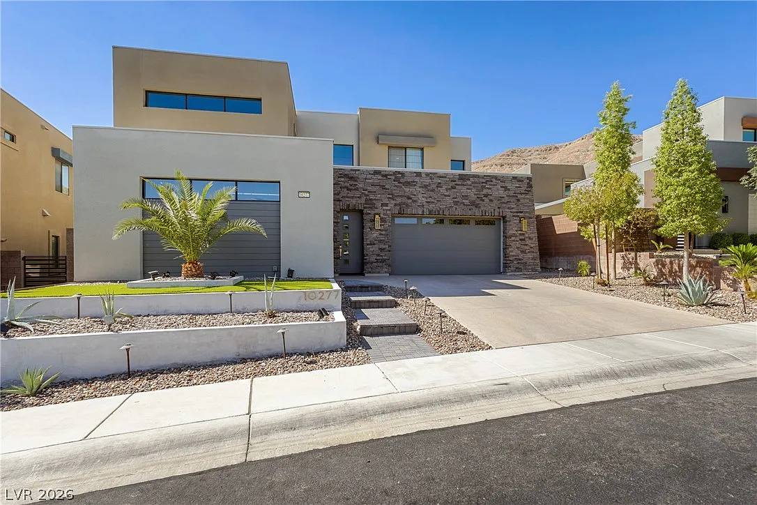 4 bed, 5.0 bath, 3880 sqft, $8,723 — Photo 1