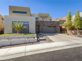 10277 Green Ember Dr, Las Vegas, NV 89135