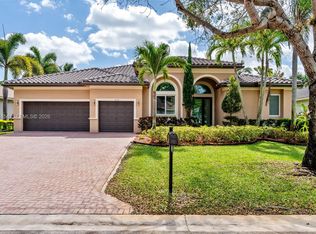 5019 NW 113th Ave, Coral Springs, FL 33076