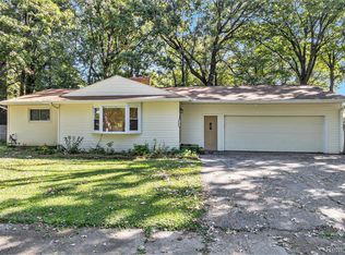 1501 Merle Ave, Burton, MI 48509