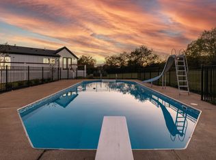 2752 Thompson Station Rd E, Thompsons Station, TN 37179