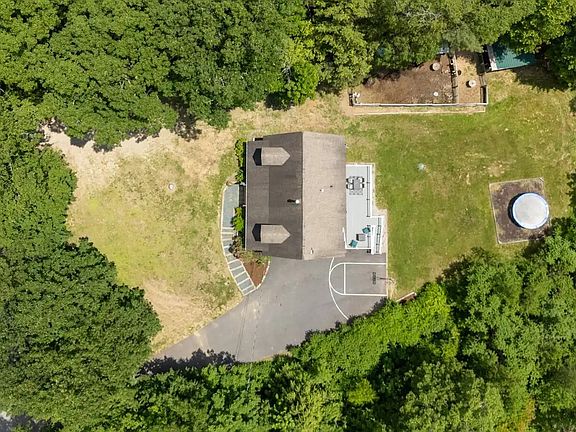 3rd image of 177 Reservoir Road