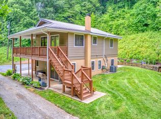 600 Samuels Dr, Canton, NC 28716
