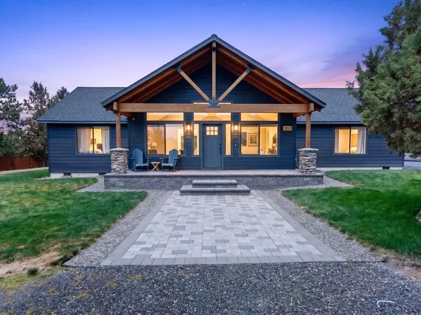 2955 SW Bentwood Dr, Redmond, OR 97756