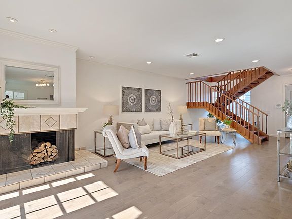 5th image of 2607 Farnee Ct