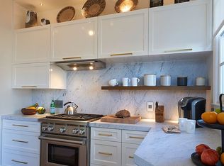 48 Spring St APT 1, Greenwich, CT 06830