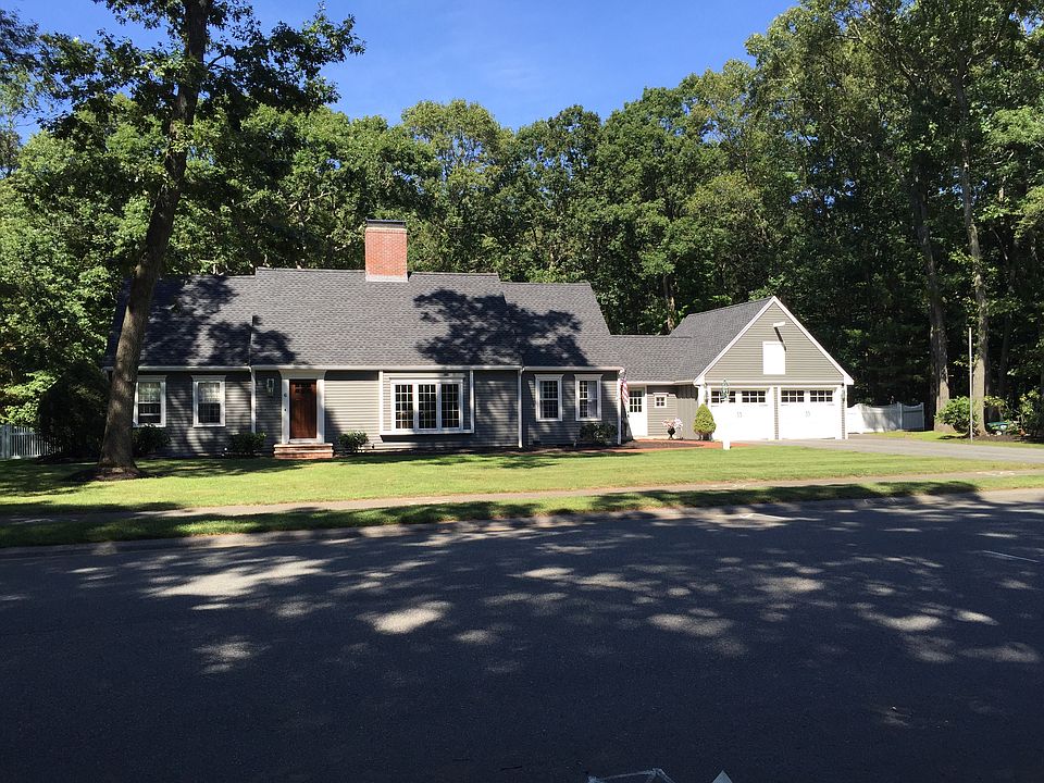 1st image of 6 Westover Dr