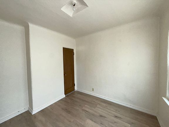 4th image of 209 S 9th Ave #5