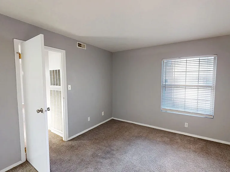 1 and 2 Bedroom Floor Plans