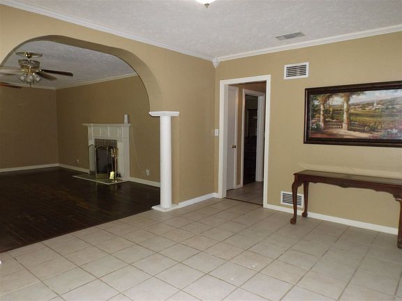 5th image of 1101 Garland Ave