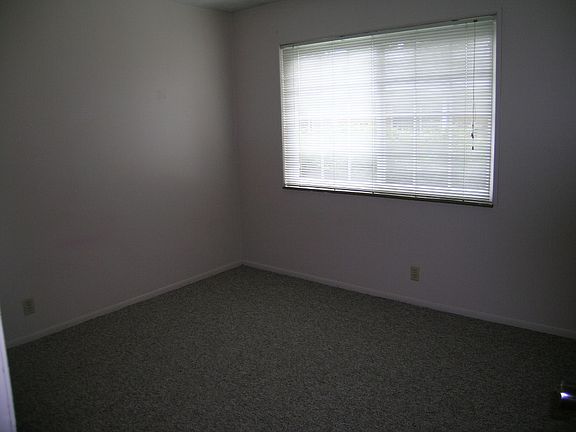 3rd image of 270 Littleton St #7e5fd0a62