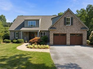 559 Mill Stream Ln, Lexington, NC 27292