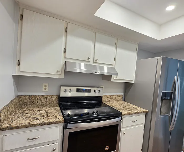 1849 Maravilla Ave #A14 — Photo 12