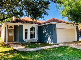 1132 Hilltop Dr, San Marcos, TX 78666