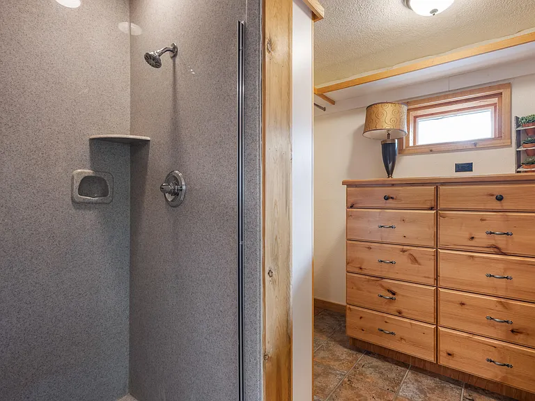 497 W Yarrow Ct — Photo 21