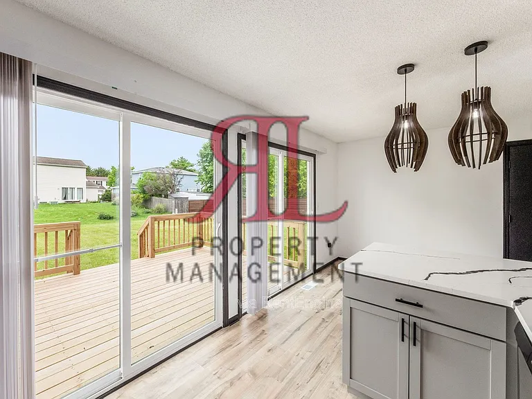 5932 Waterview Dr — Photo 20