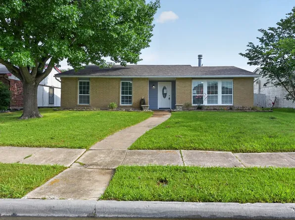 9017 Millwood Dr, Rowlett, TX 75088