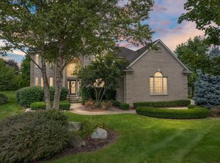 35563 Addison Dr, New Baltimore, MI 48047