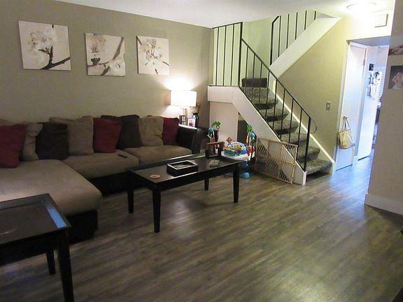2nd image of 24 W Elliot St APT 28