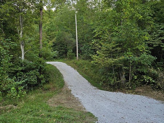 2nd image of 1737A High Rock Rd