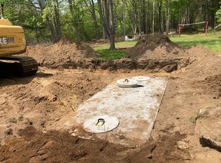 32 Depot Rd, Templeton, MA 01468