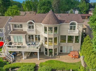4990 Sherwell Dr, Waterford, MI 48327