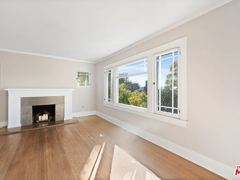 1843 Lucile Ave — Photo 8