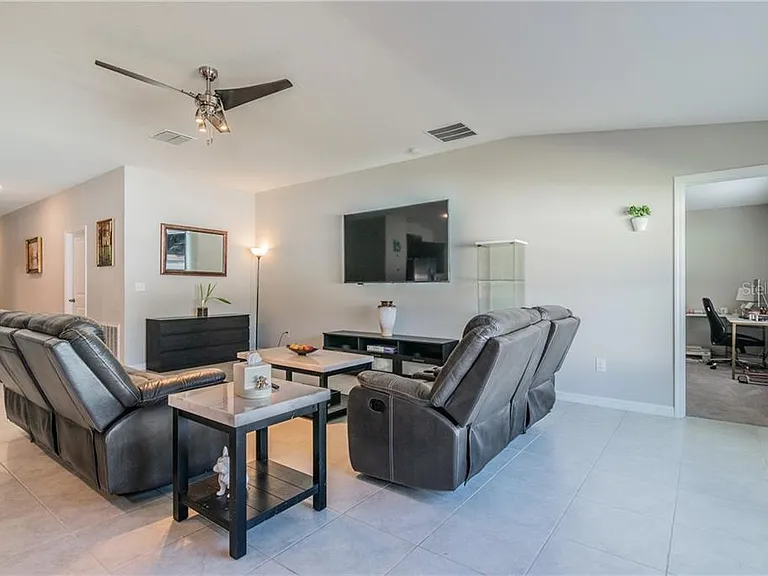 3622 Cat Mint St — Photo 9