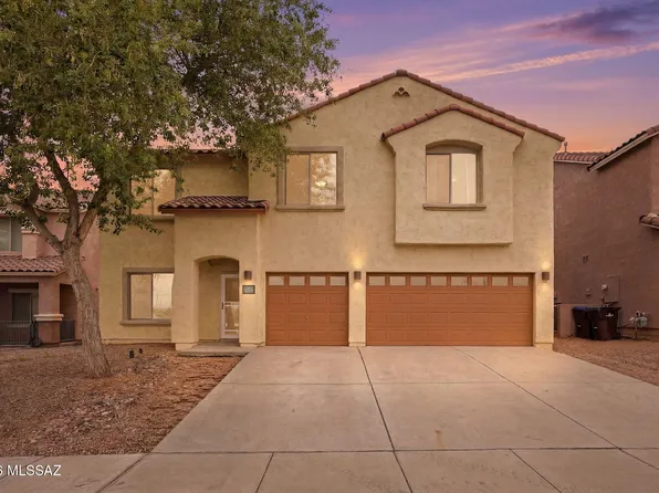 835 W Vuelta Granadina, Sahuarita, AZ 85629