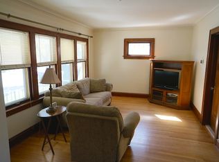 2255 S 74th St, West Allis, WI 53219