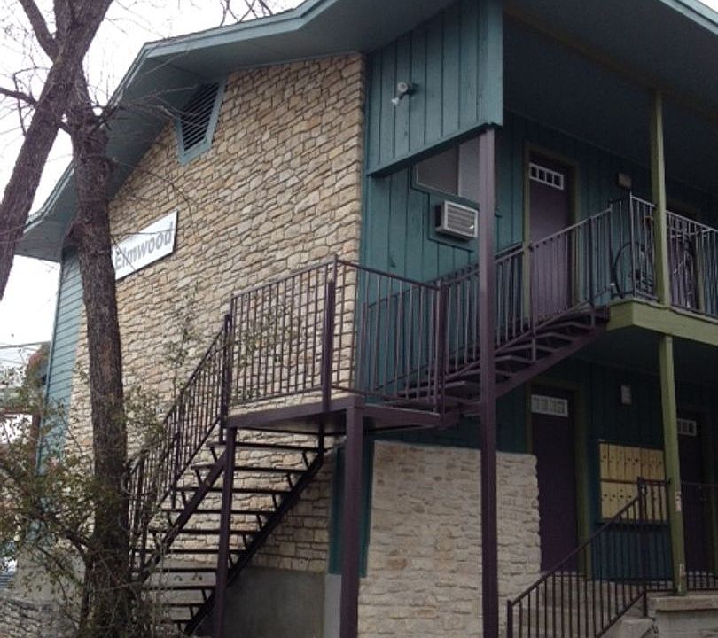 Building Photo 4