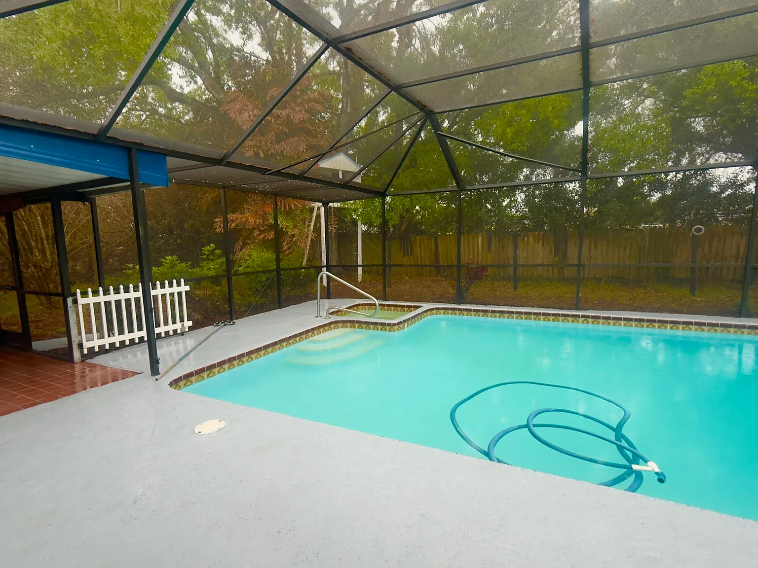 4 bed, 3.0 bath, 1991 sqft, $3,000 — Photo 4