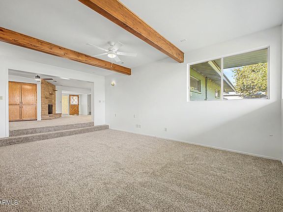 5th image of 343 E BROADMOR Drive