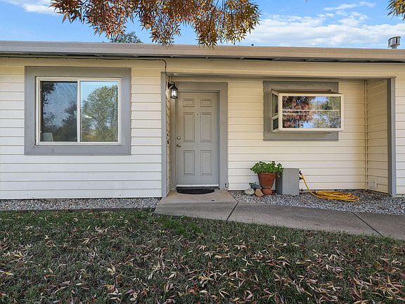 2nd image of 1261 Woodside Meadows Dr