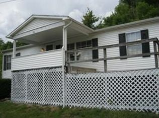 50 Grover St, Nelsonville, OH 45764
