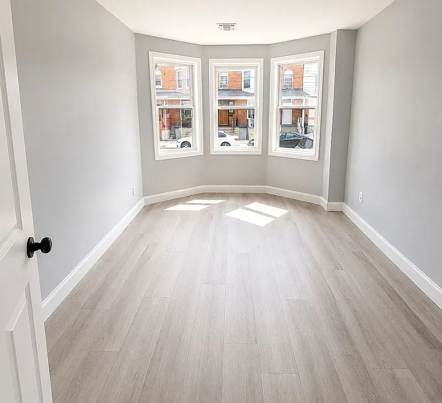 4 bed, 1.5 bath, 1200 sqft, $2,550 — Photo 4